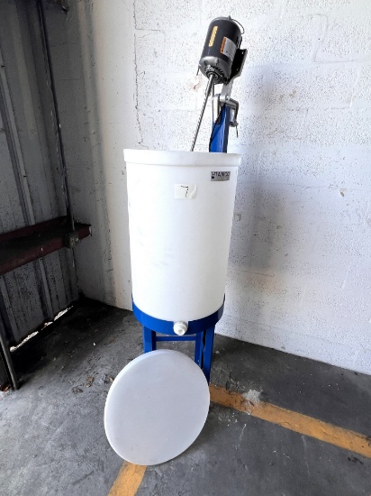 Tamco, (Brand New), 30 Gal Tank with S/S Shaft & (2) S/S Blades, Dayton 1/3 H.P.