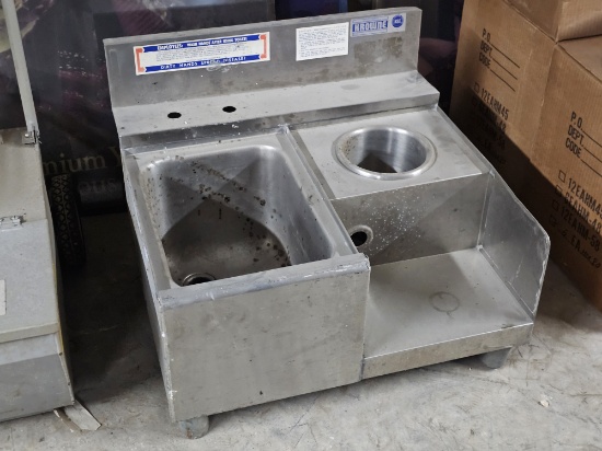 Krowne S/S Blender Station with Sink