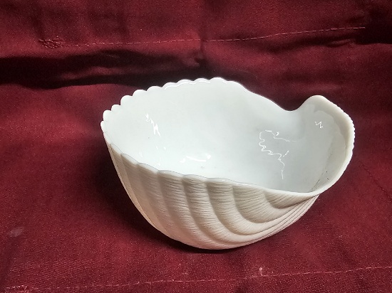 BRAND NEW Arcopal Dessert Bowls