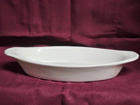 BRAND NEW Oval Porcelain Dish