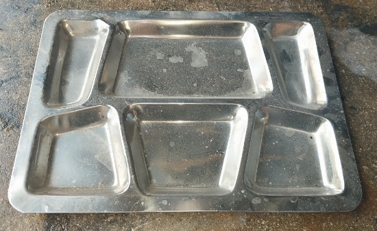 New Metal Lunch Trays