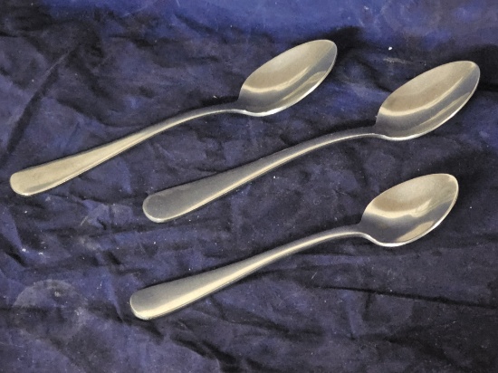 BRAND NEW (289) Soup Spoons and (201) Tea Spoons