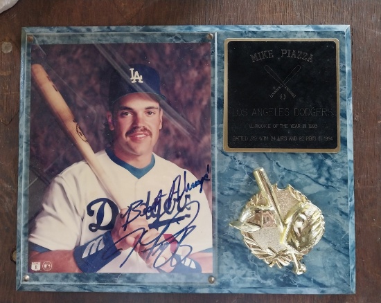 Mike Piazza Autographed Photo Plaque - LA Dodgers - The Rookie of  the Year -All Star Catcher