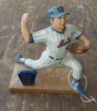 Tom Seaver - NY Mets -300 Win Club - Figure - Limited Edition no, 111 with Stand by Sports Impressio