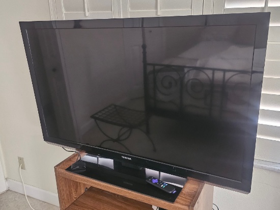 Toshiba 46SL412U 46" Television with Roku and Stand
