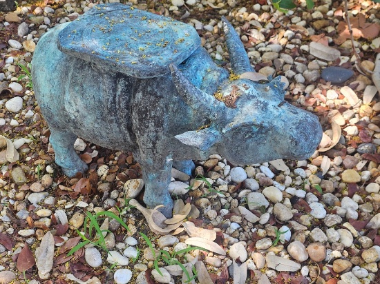 Outdoor Decor