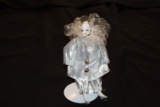 Collectable Clowns, 7.5 : High