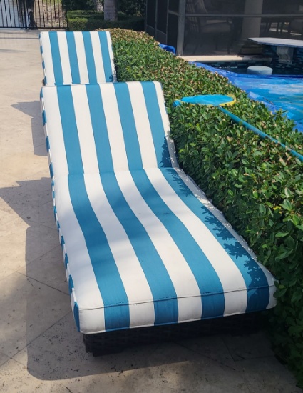 Outdoor Lounge Chair in Aluminum with wrapped Faux wicker