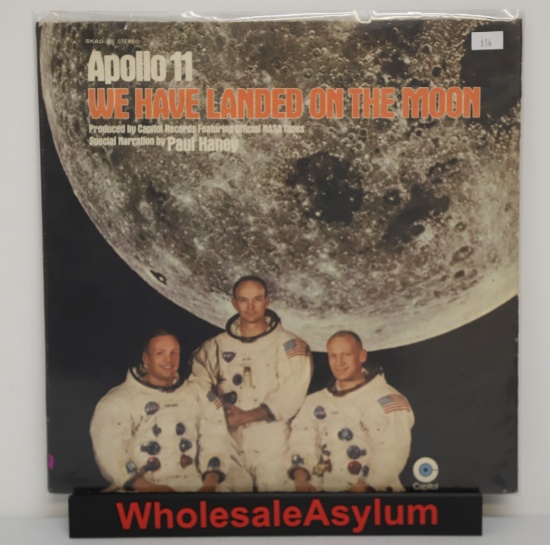 Apollo 11 We have Landed on the Moon LP Capitol Records 1969 VG+ to EX