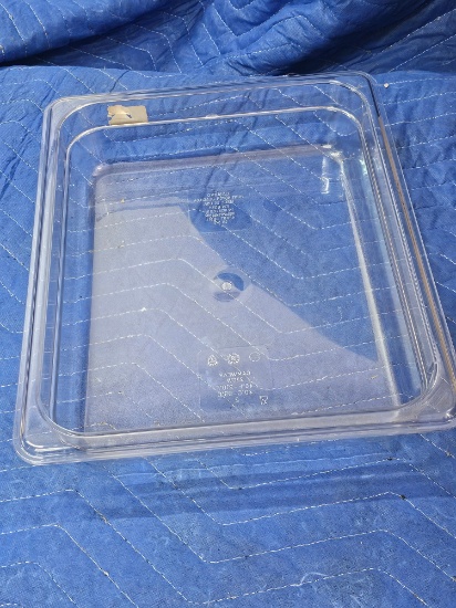 New Cambro 6311 1/2 Size Insert