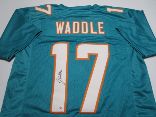 Jaylen Waddle of the Miami Dolphins signed autographed football jersey PAAS COA 889