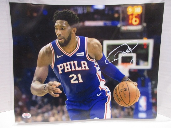 Joel Embiid of the Philadelphia 76ers signed autographed 8x10 photo PAAS COA 823