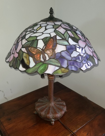 Tiffany style Lamp with metal base