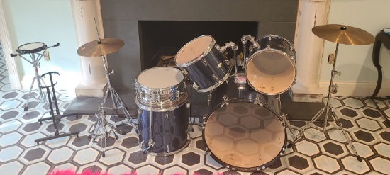 Remo Precision Plus Drum and stool plus practice Pad