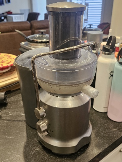 Breville BJE430 Centrifugal Juicer