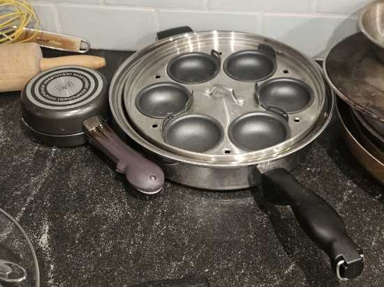 Omelet & Eggs Benedict Pans
