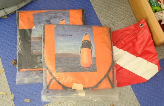 2 -Torpedo 2 by Riffe International - -New in the bag 33 litre float and Diver flag