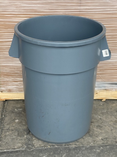 44Qt Gray Refuse Heavy Duty plastic garbage cans