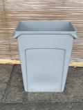 Heavy Duty Gray Plastic Slim Jim Garbage Pails