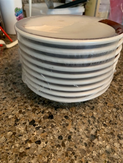 6" Saucers