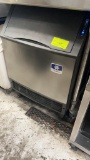 Manitowoc under counter ice machine