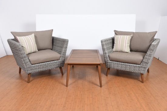 BRAND NEW ORIGINAL PACKAGING OUTDOOR 2 SOFA CHAIRS + COFFEE TABLE SOLID WOOD