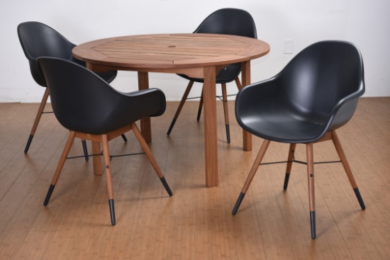BRAND NEW ORIGINAL PACKAGING OUTDOOR 47" ROUND TABLE  WITH 4 BLACK RECYCLED RESIN CHAIRS