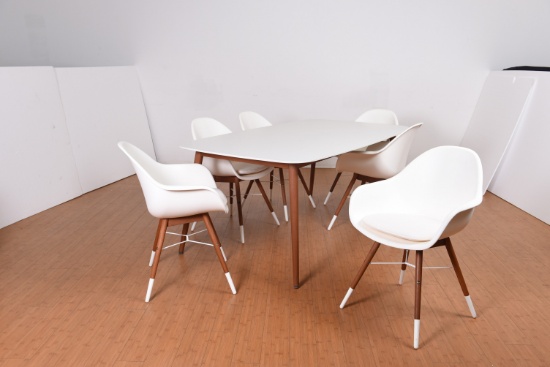 BRAND NEW OUTDOOR ORIGINAL PACKAGING SOLID WOOD  TABLE 76" X 42" WITH 6 RECYCLED RESIN WHITE CHAIRS