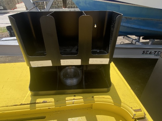 Lid Dispenser