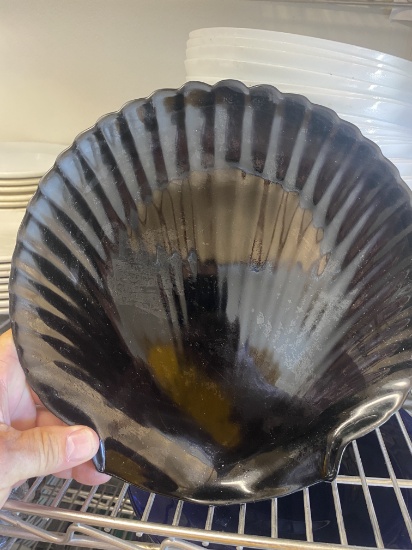 13" Shell Shaped Plates