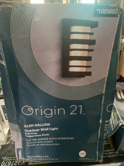 Brand New, In Box Origin 21 Outdoor Wall Light