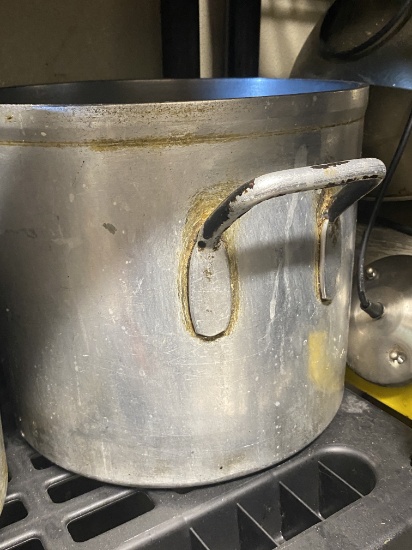 Medium Aluminum Stock Pots