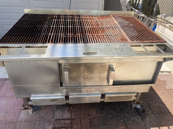 55" x 40" Aztec wood Burning Grill - Very heavy duty on casters