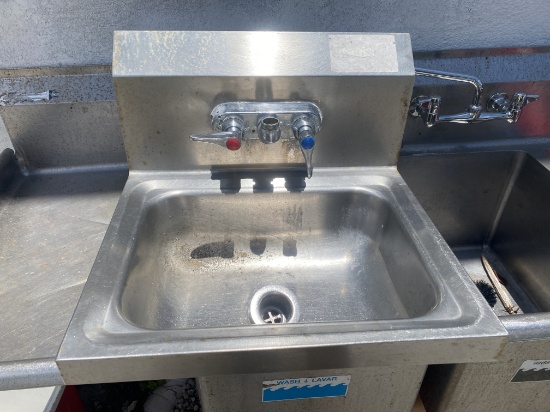 Wall Mount Hand Sink