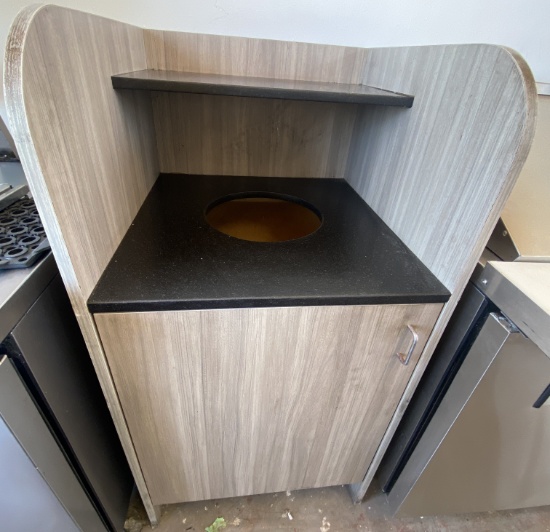 Trash receptacle 
