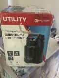 Brand New, In Box Utilitech Thermoplastic Submersible Utility Pump