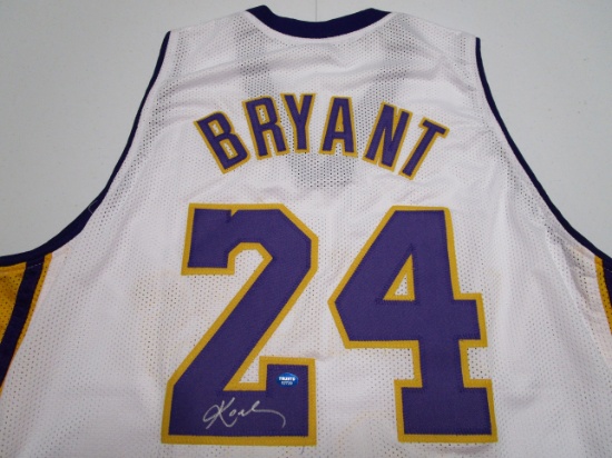 Kobe Bryant of the LA Lakers signed autographed basketball jersey TAA COA 729