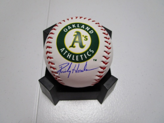Rickey Henderson of the Oakland A's signed autographed logo baseball PAAS COA 203