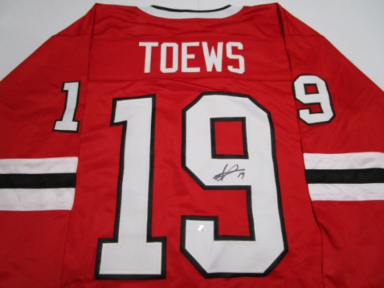 Jonathan Toews of the Chicago Blackhawks signed autographed hockey jersey PAAS COA 660