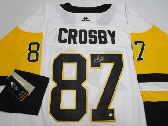 Sidney Crosby of the Pittsburgh Penguins signed autographed hockey jersey PAAS COA 339