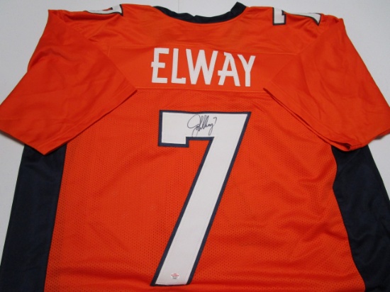 John Elway of the Denver Broncos signed autographed football jersey PAAS COA 541