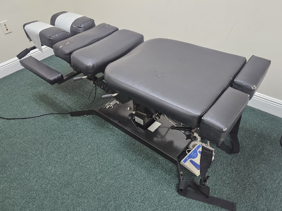 Accuflex Nova 70" Flexion Adjustable Table
