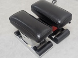 Morfam M73-625A Master Massager and Jeanie Rub 4302-0 Variable Speed Massager
