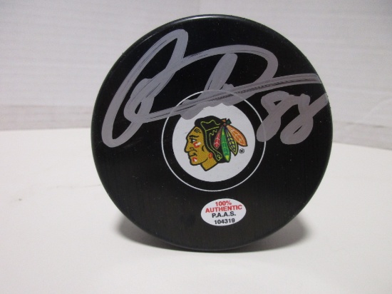 Patrick Kane of the Chicago Blackhawks signed autographed logo hockey puck PAAS COA 319
