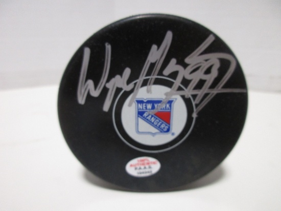 Wayne Gretzky of the NY Rangers signed autographed logo hockey puck PAAS COA 342
