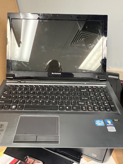 Toshiba Satellite C55D-C5271 Laptop Computer (power supply may not be available)