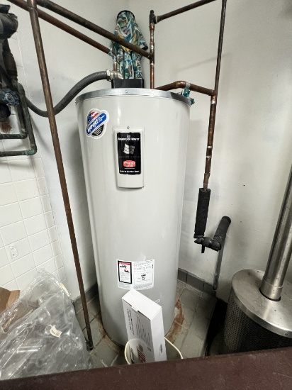 Bradford White 80Gal Gas Powered Water Heater