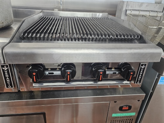 New, Never Used Natural Gas 24" Char-grill