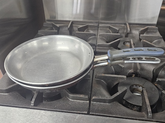 Medium Size Frying Pans