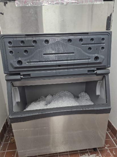 Scotsman Prodigy Plus Ice Machine with Bin